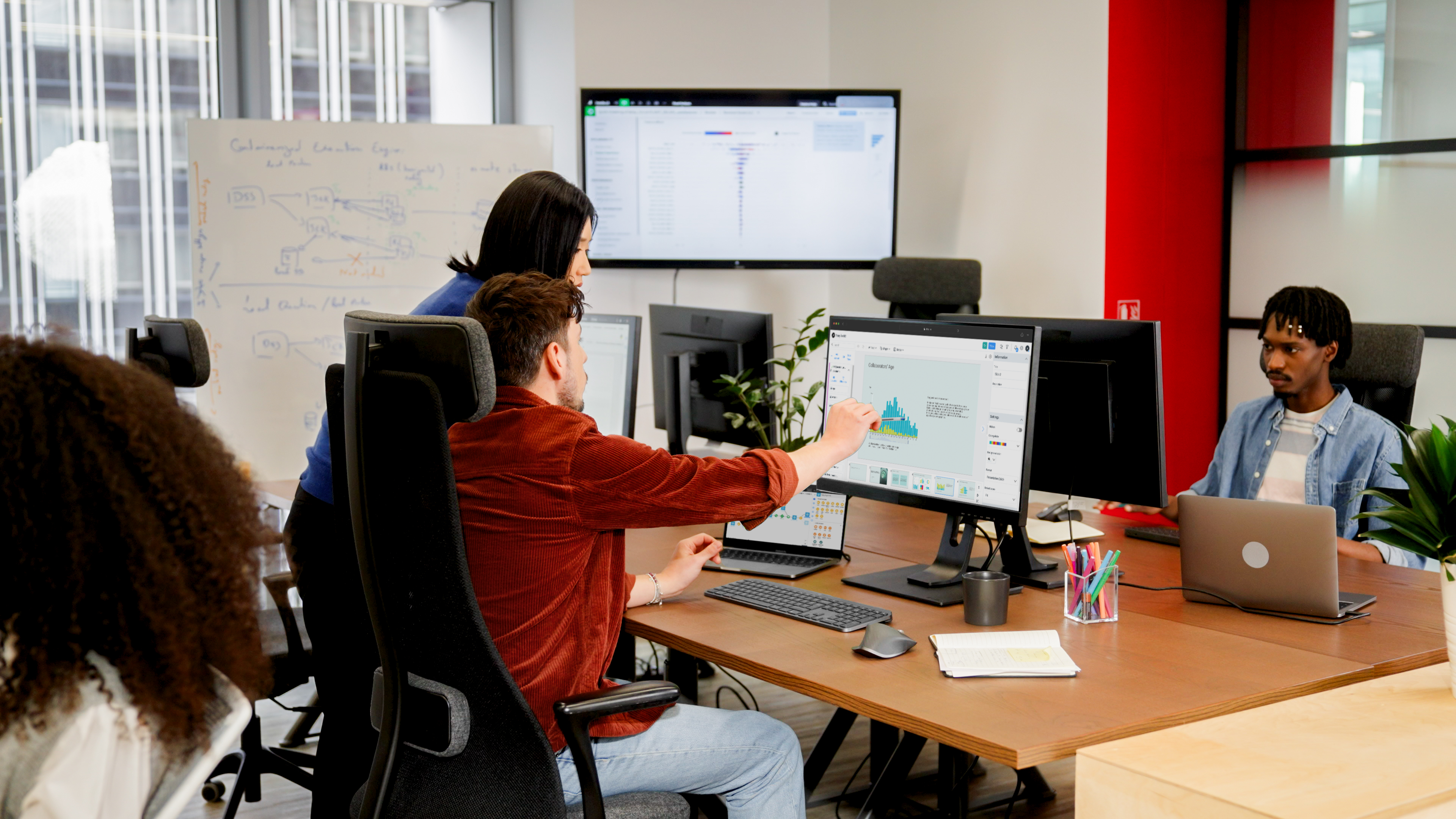 From Reactive to Proactive: How AI Agents Transform Enterprise Decision Cycles