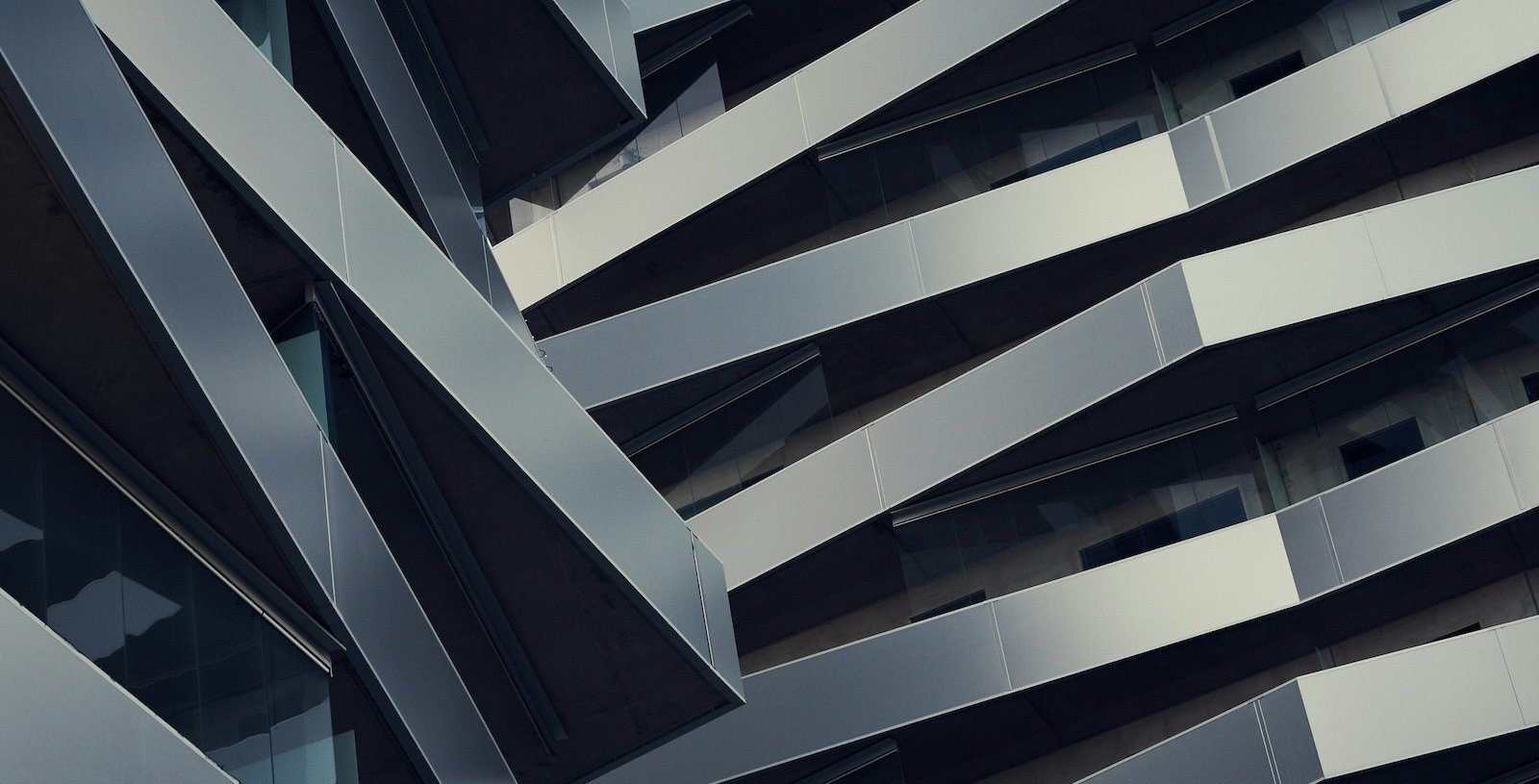 A How-to Guide to Design an Enterprise GenAI Platform